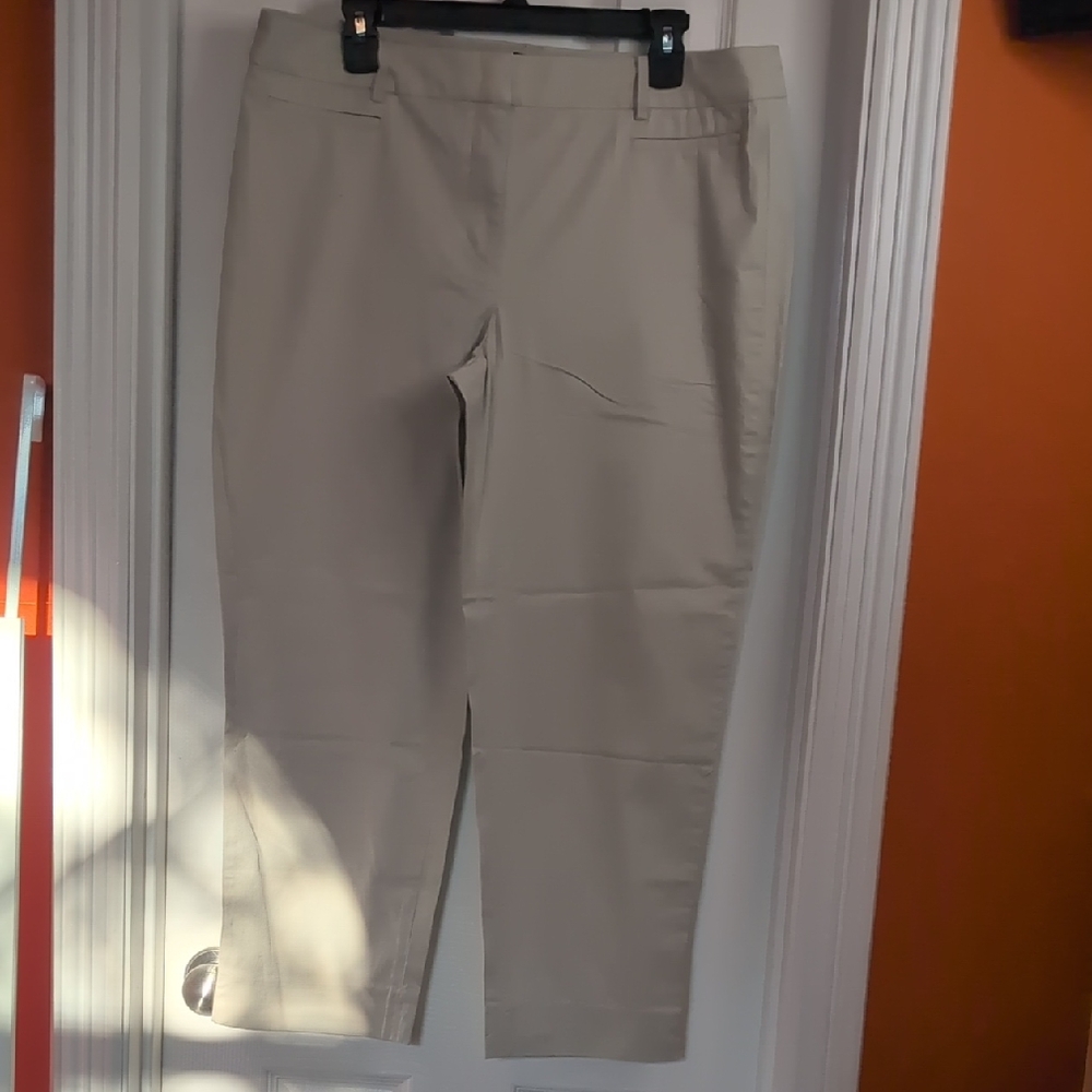 Talbots Women's Khaki Chinos